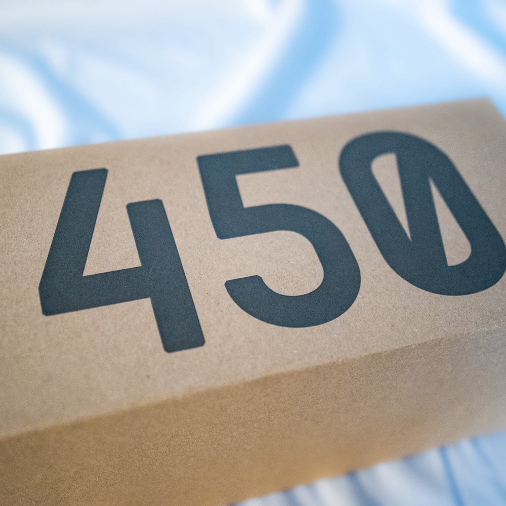 Yeezy 450 - Picture 4 of 5